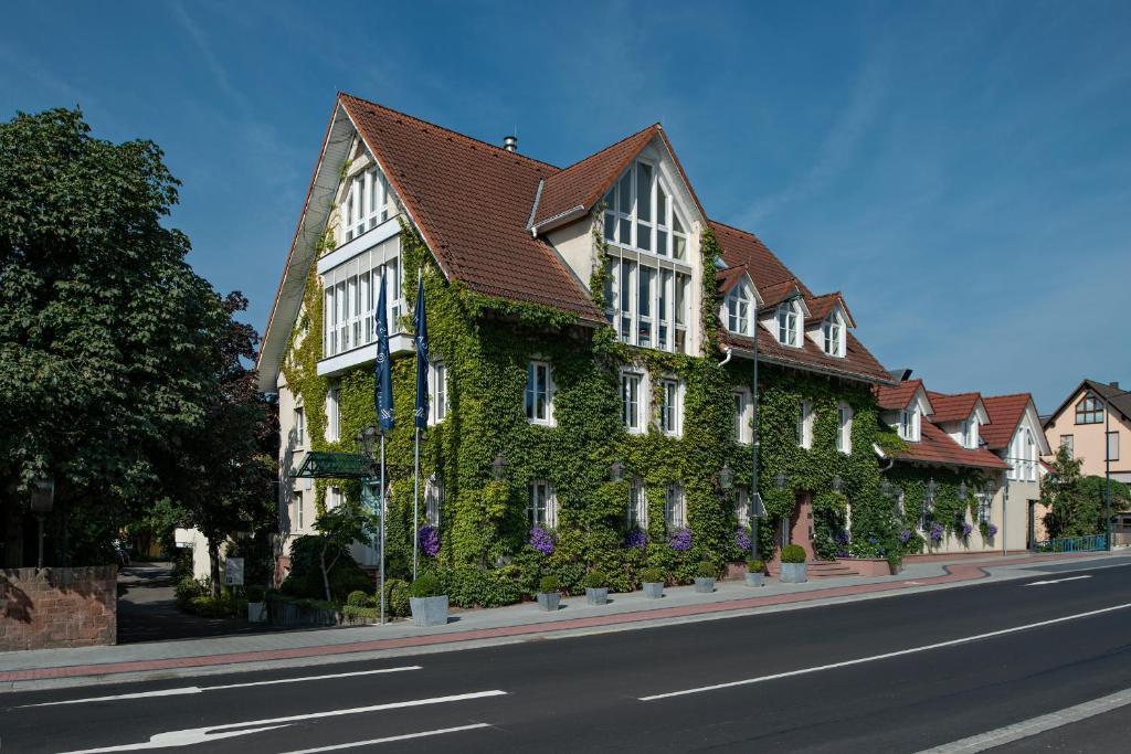 Zeller-Hotel+Restaurant Kahl am Main Exterior photo